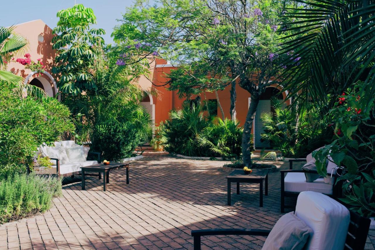 Hotel Madreselva - Grupo Califa Лос Канос де Мека Екстериор снимка