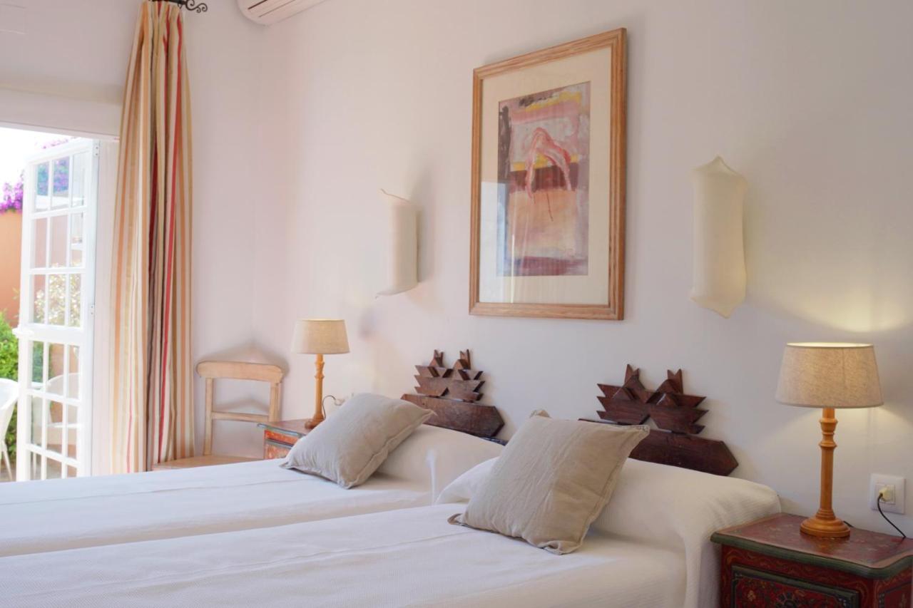 Hotel Madreselva - Grupo Califa Лос Канос де Мека Екстериор снимка